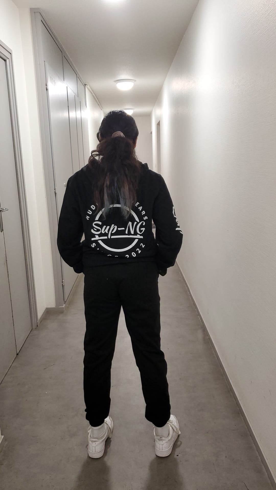 Black complet jogging hoodies